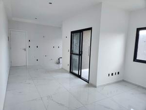 Apartamento com 65,21m² 3 quartos, à venda, no bairro Guaira em Curitiba