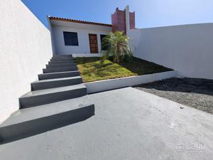 Casa à venda em Cará-Cará