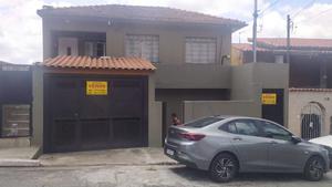 Casa para alugar no Jaguaré, São Paulo: Aconchegante sobrado de 2 dormitórios com garagem coberta!