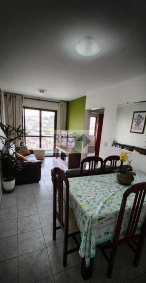 Apartamento muito bem conservado com 2 dormitórios com armários na Região da Vila Santa Catarina!!!
