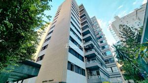 Apartamento com 3 dormitórios à venda, 160 m² por R$ 2.470.000,00 - Jardim Paulista - São Paulo/SP