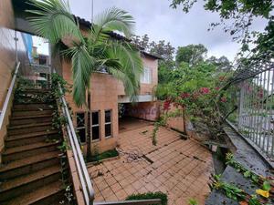 Sobrado com 3 dormitórios e 5 vagas à venda, 280 m² por R$ 800.000 - Tremembe - São Paulo/SP