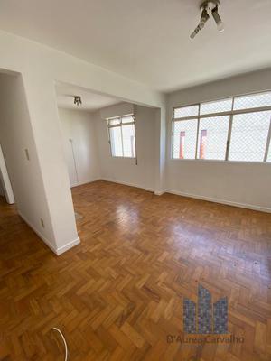 Apartamento para Locação em São Paulo / SP no bairro Bela Vista