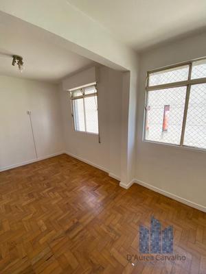 Apartamento para Locação em São Paulo / SP no bairro Bela Vista