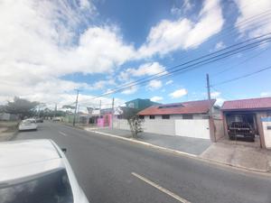 Casa à venda no bairro Urano - São José dos Pinhais/PR