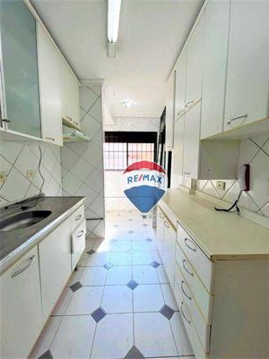 Apartamento com 3 dormitórios para alugar, 70 m² por R$ 1.700,00/mês - Jardim Ampliação - São Paulo/SP