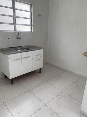 Casa para Locação em São Paulo, sacoma, 2 dormitórios, 1 banheiro, 1 vaga