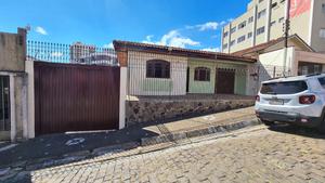 Casa para locação no Centro