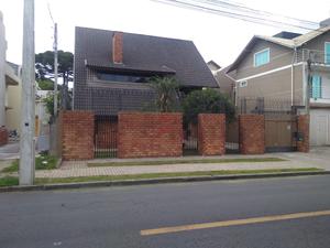 CASA com 3 dormitórios à venda com 630m² por R$ 2.200.000,00 no bairro Guaíra - CURITIBA / PR