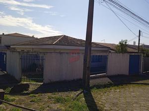 CASA com 3 dormitórios à venda com 348m² por R$ 750.000,00 no bairro Centro - PINHAIS / PR