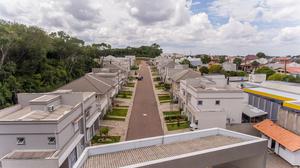CASA com 3 dormitórios à venda por R$ 990.000,00 no bairro Cidade Industrial - CURITIBA / PR